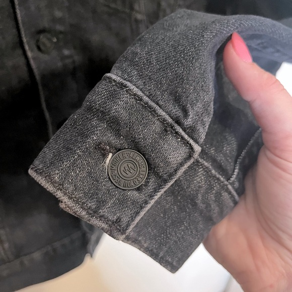 MOTHER The Furry Drifter Denim Faux Fur Jacket - Picture 9 of 14